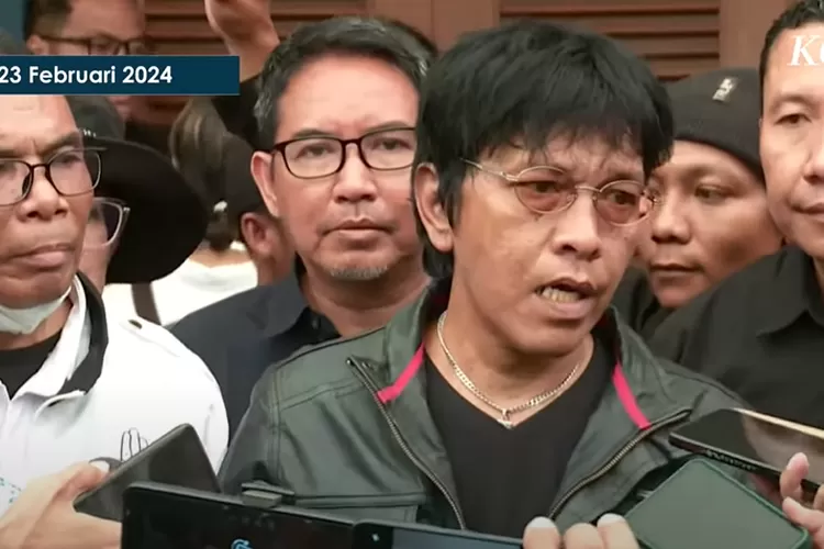 Soal Hak Angket Adian Napitupulu Sebut Relawan 01 Dan 03 Sudah Buka