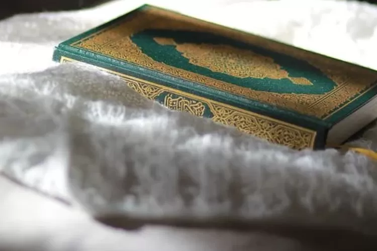 Al Quran Surah Al Kahf Ayat Lengkap Mulai Latin Sampai Arti Klik