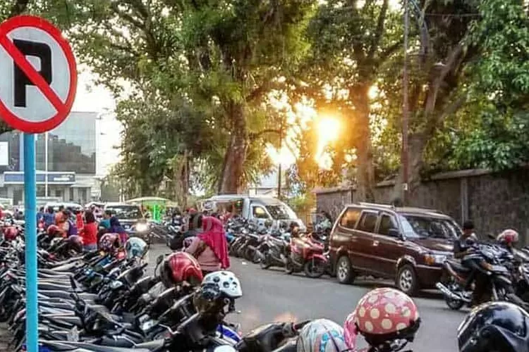 Viral Getok Parkir Kali Lipat Tarif Resmi Dishub Kota Bandung