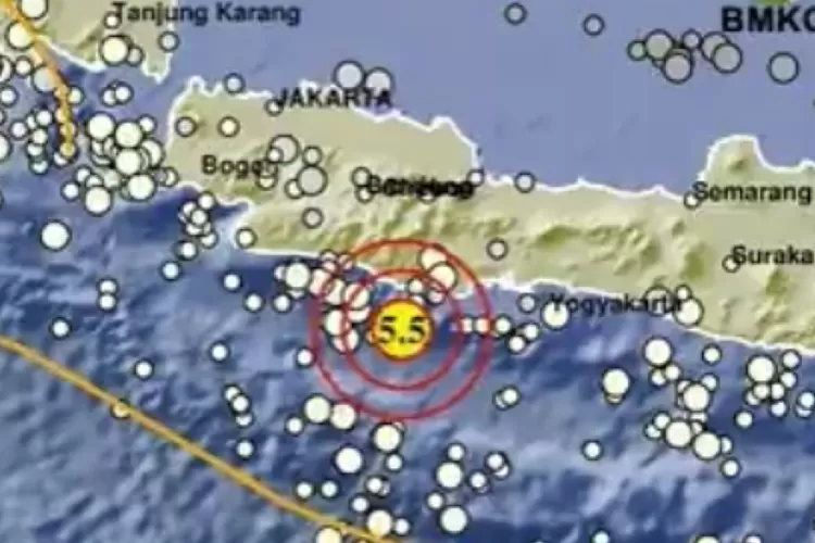 Gempa Bumi 5 5 M Pagi Buta Di Pangandaran Bikin Warga Berhamburan Lari