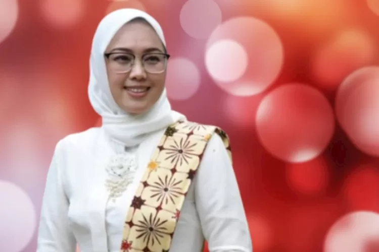 Profil Anne Ratna Mustika Jabatan Hingga Organisasi Pos Flores