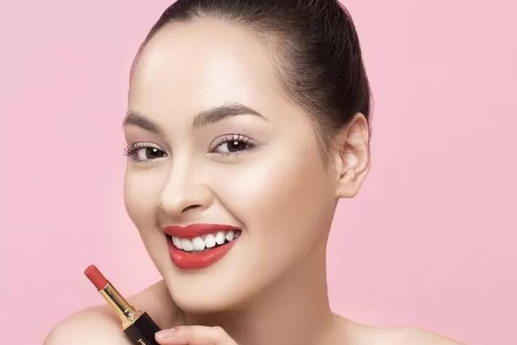 Intip Yuk Ini Cara Temukan Lipstik Yang Cocok Dan Sesuai Dengan Warna