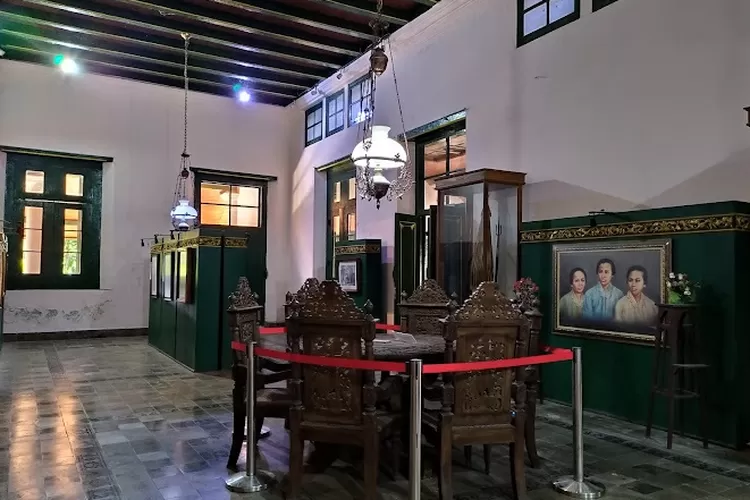 Wisata Edukasi Dan Sejarah Di Rembang Inilah Museum R A Kartini Yang