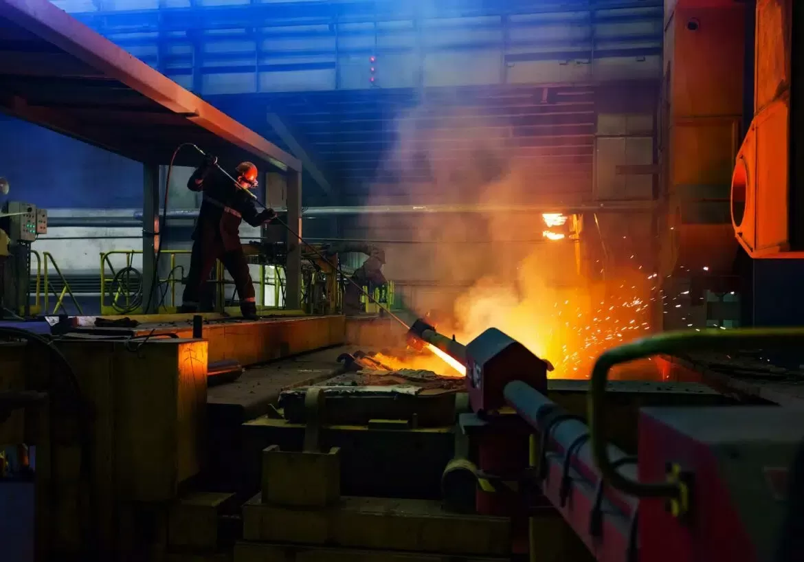 Ilustrasi. Komisi VII pacu percepatan progres smelter di NTB. foto: dok