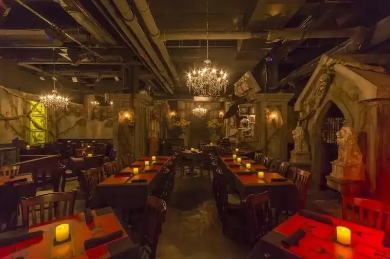 Cafe Bertemakan Horor/image