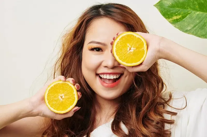 Tidak hanya untuk kesehatan tubuh, vitamin C atau asam askorbat juga dapat bermanfaat bagi kesehatan wajah. foto: int