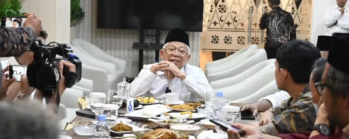 Wapres KH Ma’ruf Amin memberikan keterangan pers terkait tabrakan kereta api yang terjadi meminta PT Kereta Api Indonesia (KAI) untuk segera memetakan letak kesalahan yang terjadi.di Cicalengka. foto: ist