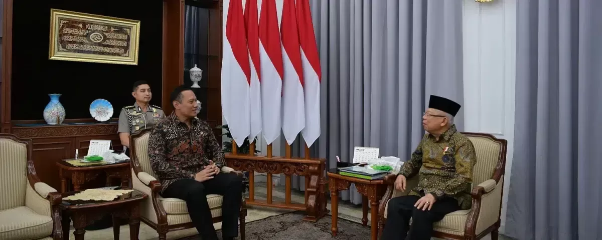 Menteri ATR/BPN Agus Harimurti Yudhoyono (AHY) menemui  Wapres K.H. Ma’ruf Amin, Sabtu (24/2/2024) sore. foto: ist