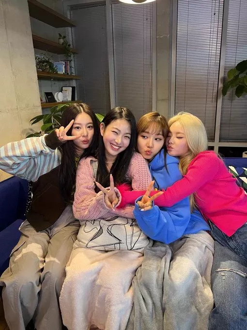 Media Korea membongkar kebohongan FIFTY FIFTY. (Twitter @FiftyCharts)