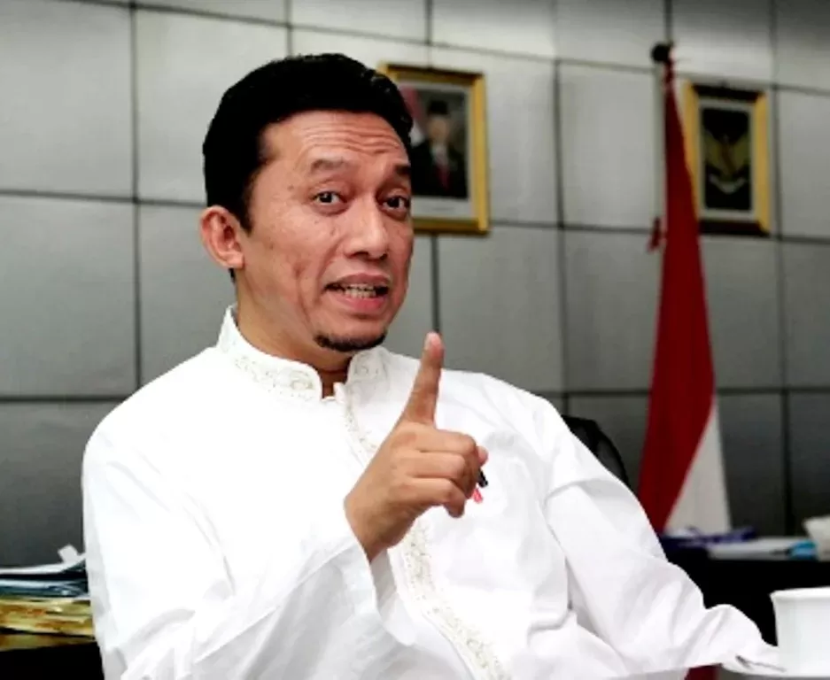 Tifatul Sembiring menyindir cara PSI memilih ketum partai yang seperti memilih ketua arisan.