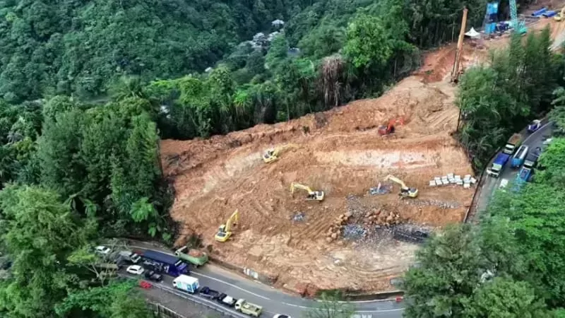 Pembangunan flyover Sitinjau Lauik (Foto: Tangkap Layar Video BPJN Sumbar)