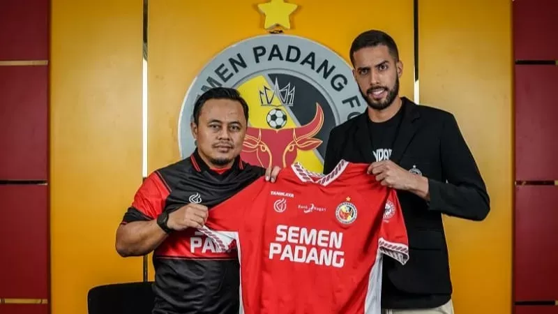 Jaima Giraldo resmi bergabung dengan Semen Padang FC (Foto: MO Semen Padang FC)