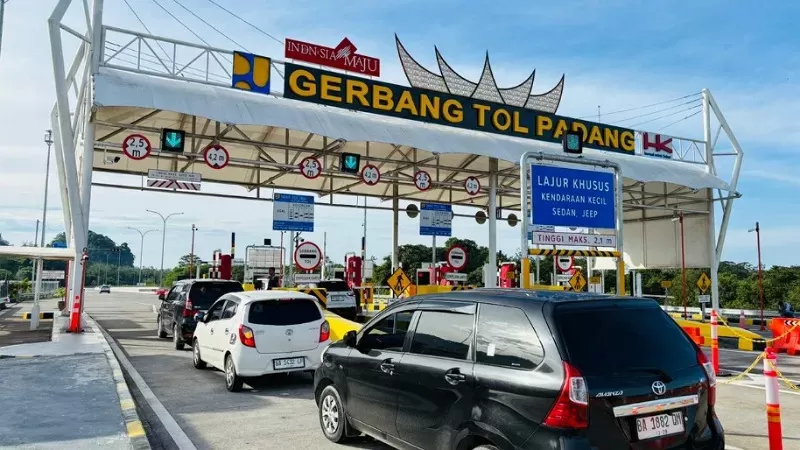 Gerbang Tol Padang (Foto: Hutama Karya)