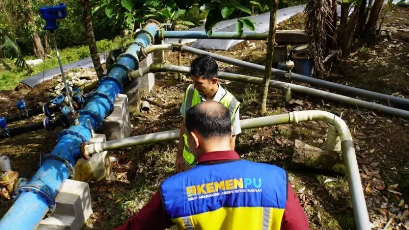 Kementerian PU meninjau pengembangan Sistem Penyediaan Air Minum (SPAM) di Kota Padang Panjang. (Foto: Kominfo Padang Panjang)