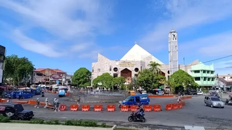 Kawasan Air Mancur Pasar Raya Padang (Foto: FB Kominfo Padang)