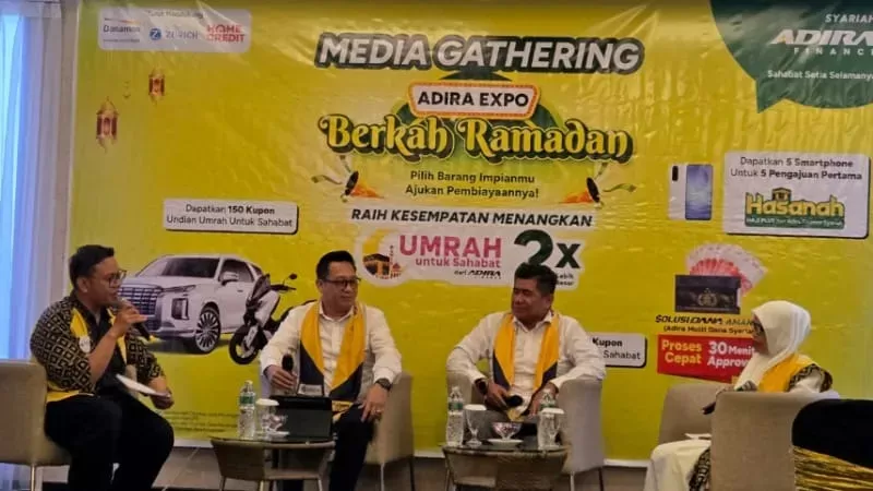 Media Gathering Adira Expo Berkah Ramadan di Padang, Selasa (10/2/2026). (Foto: Sumbar Daily)