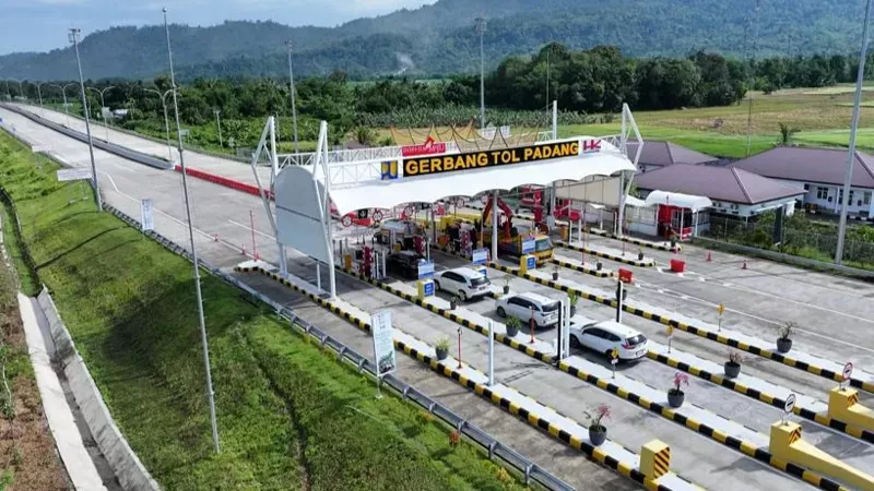 Gerbang Tol Padang (Foto: Hutama Karya)