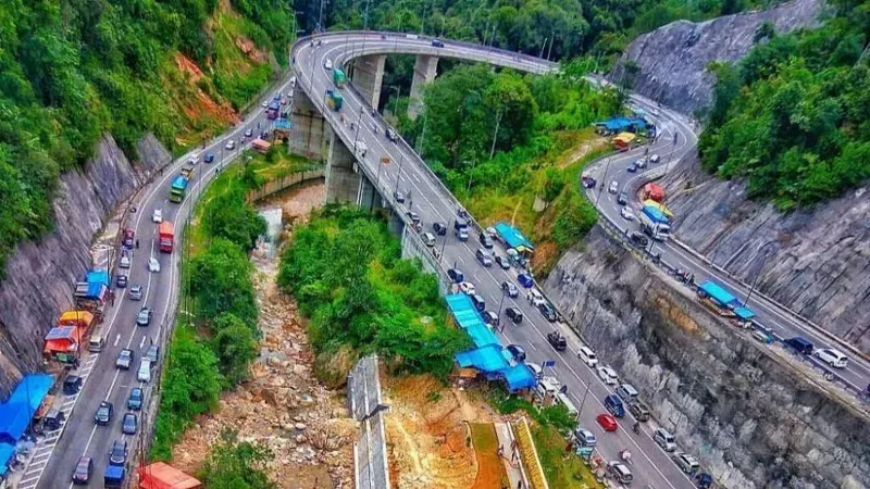 Kelok Sembilan (Foto: presidenri.go.id)