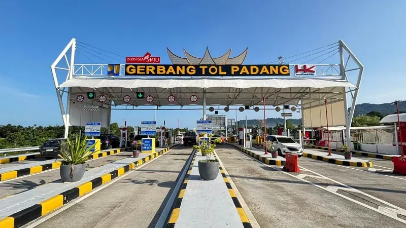 Gerbang Tol Padang (Foto: Hutama Karya)