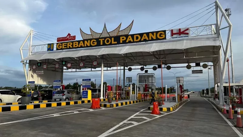 Gerbang Tol Padang (Foto: Hutama Karya)