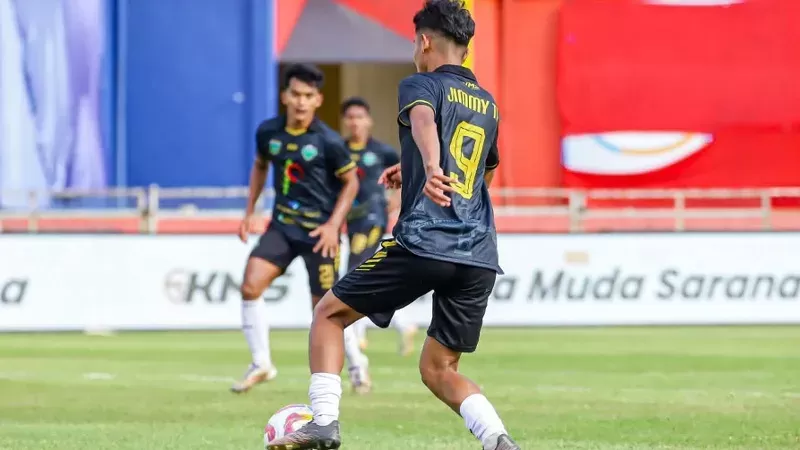 PSPP Padang Panjang saat kontra PSLA Sicincin pada laga Leg I Semifinal Liga 4 Sumbar 2025/2026 di Stadion Utama Sumbar, Minggu (29/3/2026). (Foto: Istimewa)