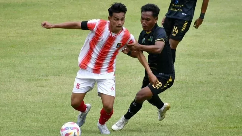 PSP Padang vs PSPP Padang Panjang saat fase penyisihan grup Liga 4 Sumbar 2025/2026. (Foto: Istimewa)