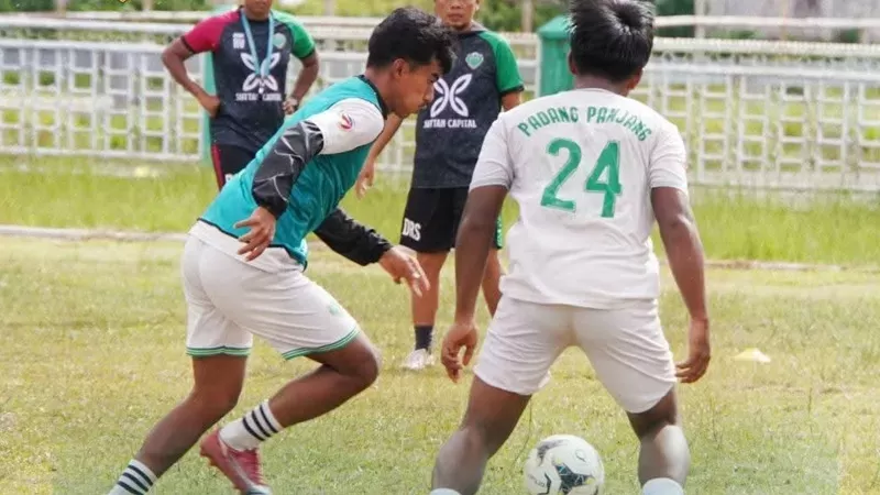 PSPP Padang Panjang saat sesi latihan jelang Liga 4 Nasional. (Foto: Kominfo Padang Panjang)
