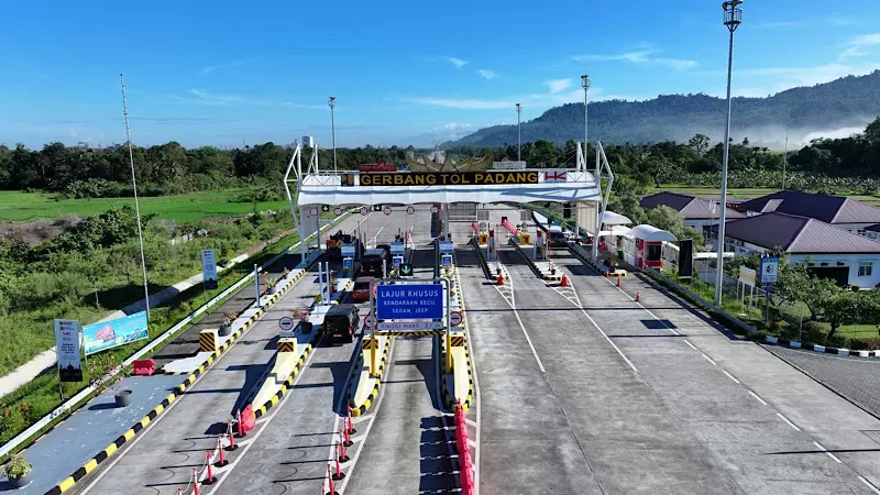 Gerbang Tol Padang (Foto: Hutama Karya)