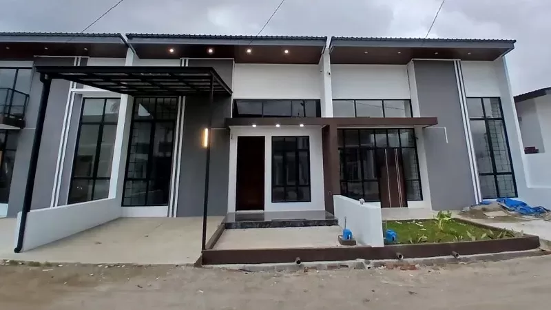 Rumah cluster di Ampang Kota Padang ditawarkan Rp975 juta. Memiliki SHM, 2 kamar tidur, carport, PDAM, dan lingkungan ramai penduduk. (Foto: Istimewa)