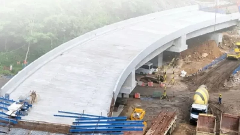 Pembangunan Flyover Sitinjau Lauik (Foto: HPSL)