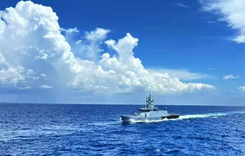 Kapal TNI AL saat latihan perang di Perairan Laut Jawa,Sabtu (4/4/2026). Foto Dinas Penerangan Angkatan Laut.