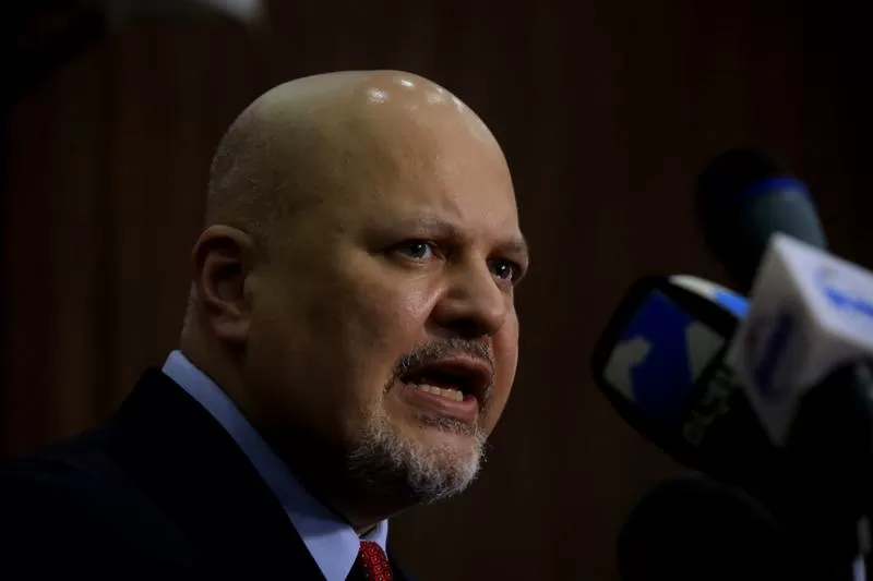 (210812) -- KHARTOUM, Aug. 12, 2021 (Xinhua) -- ICC Prosecutor Karim Khan speaks at a press conference in Khartoum, Sudan, on Aug. 12, 2021. The Sudanese government and International Criminal Court (ICC) on Thursday signed a memorandum of understanding (MoU) on provision of information and realization of justice for the victims of the conflict in Sudan's Darfur region. (Xinhua/Mohamed Khidir)