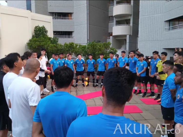 Gara-gara Miskomunikasi, Latihan Perdana Timnas Diganti Jogging Di GBK ...