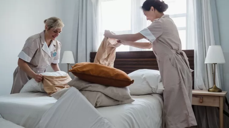 Mengenal Pekerjaan Housekeeping Dari Tugas Hingga Skill Yang Diperlukan ...