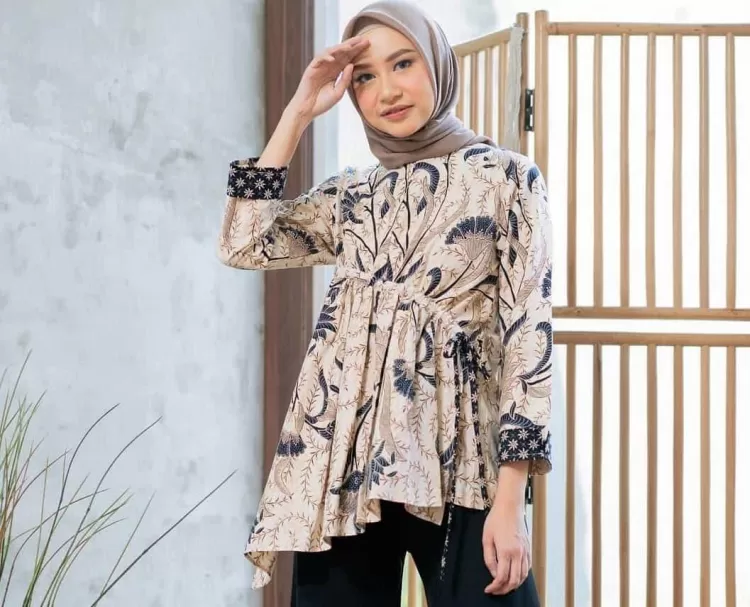 4 Tips Memilih Model Blus Batik Kekinian Dan Paling Keren - Akurat