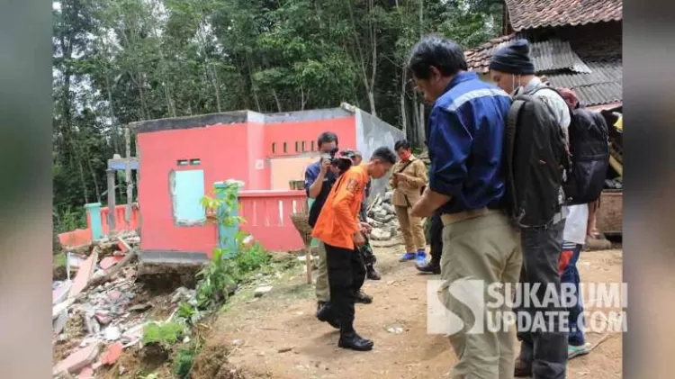 PVMBG Ungkap Penyebab Bencana Pergerakan Tanah Di Sukabumi - Akurat