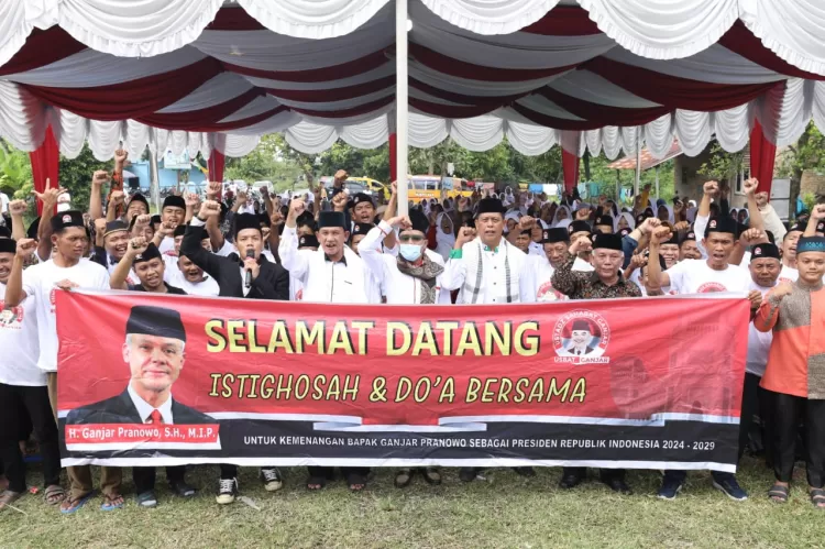 Ustadz Sahabat Ganjar Gelar Istighosah Doakan Kebaikan Negara Akurat