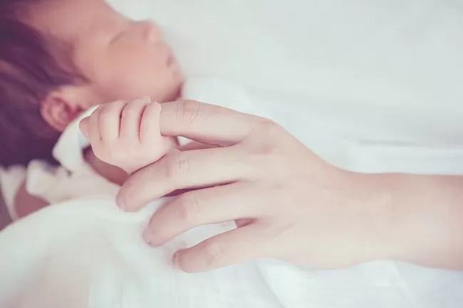 7 Jenis Refleks Bayi Baru Lahir, Baik Untuk Perkembangan Kognitif - Akurat