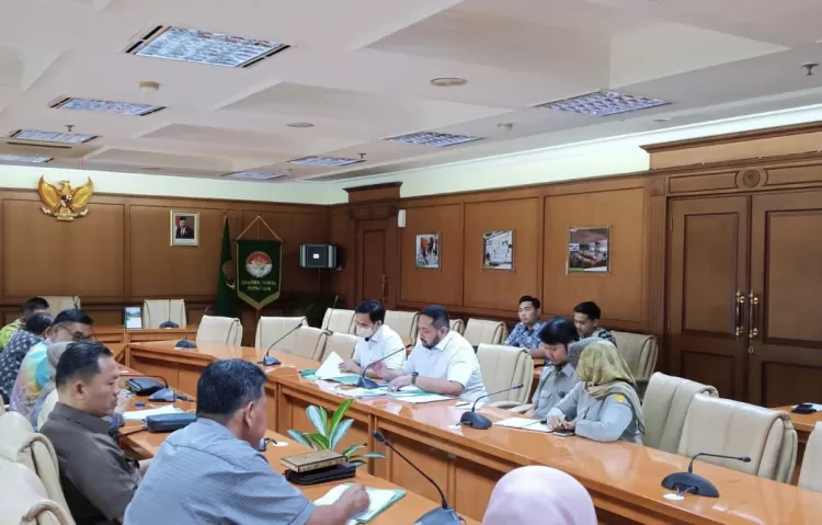 Pupuk Subsidi Sulit, Pinto Minta Kementan Perhatikan Petani Jambi - Akurat