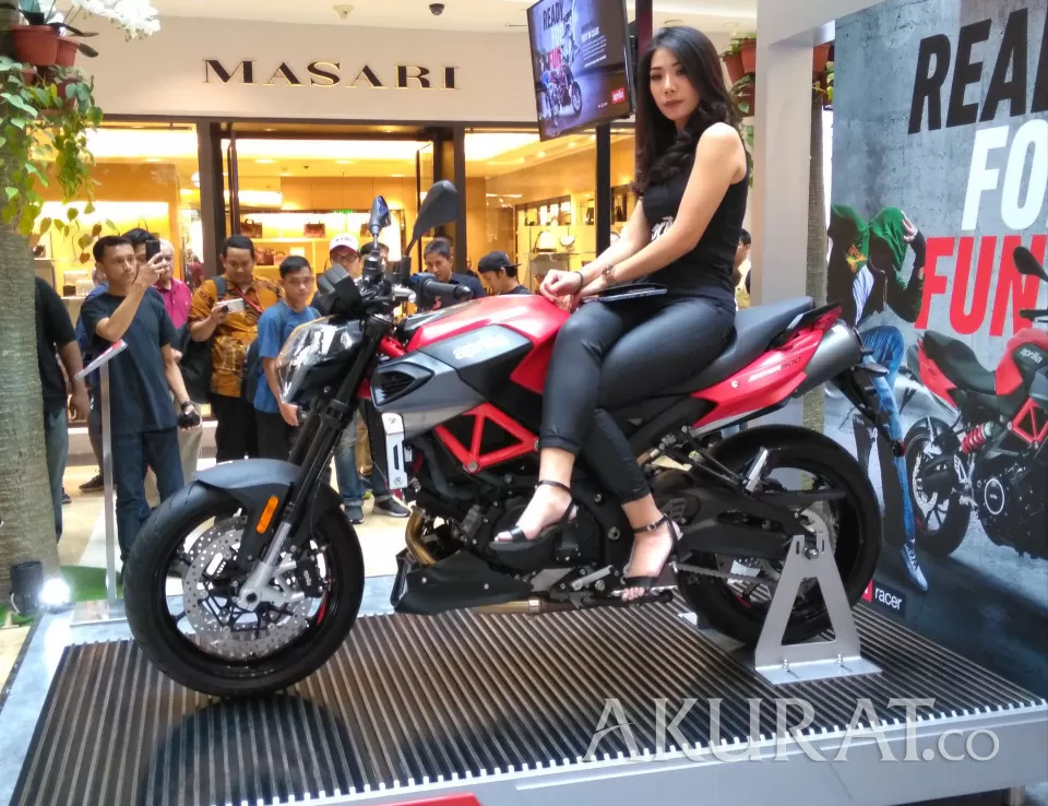 Harga aprilia store shiver 900