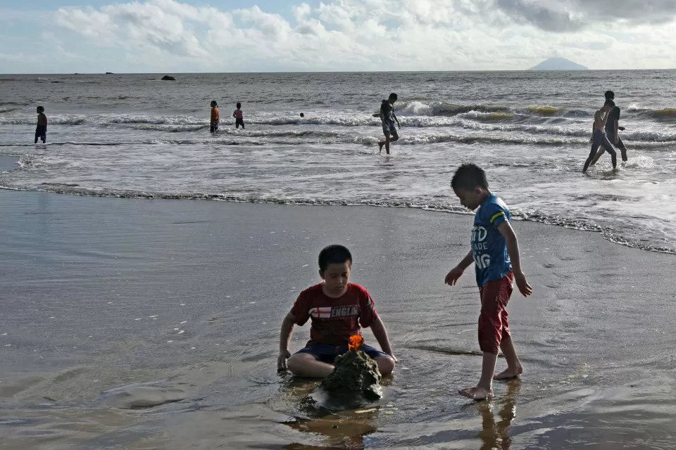 Libur tahun Baru Pantai Carita Perketat Penerapan Prokes Akurat