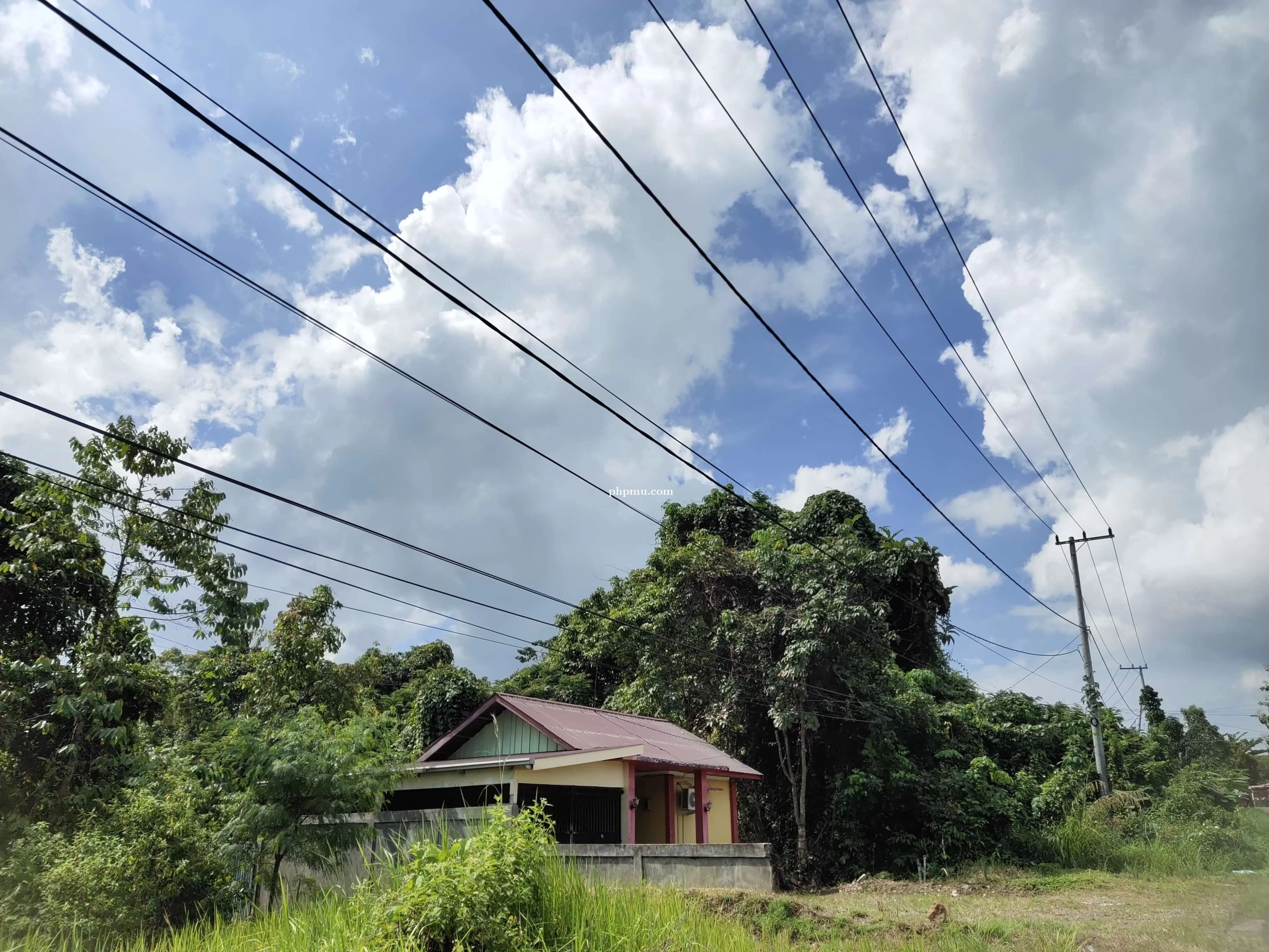 20 Desa Belum Nikmati Listrik PLN - Balpos