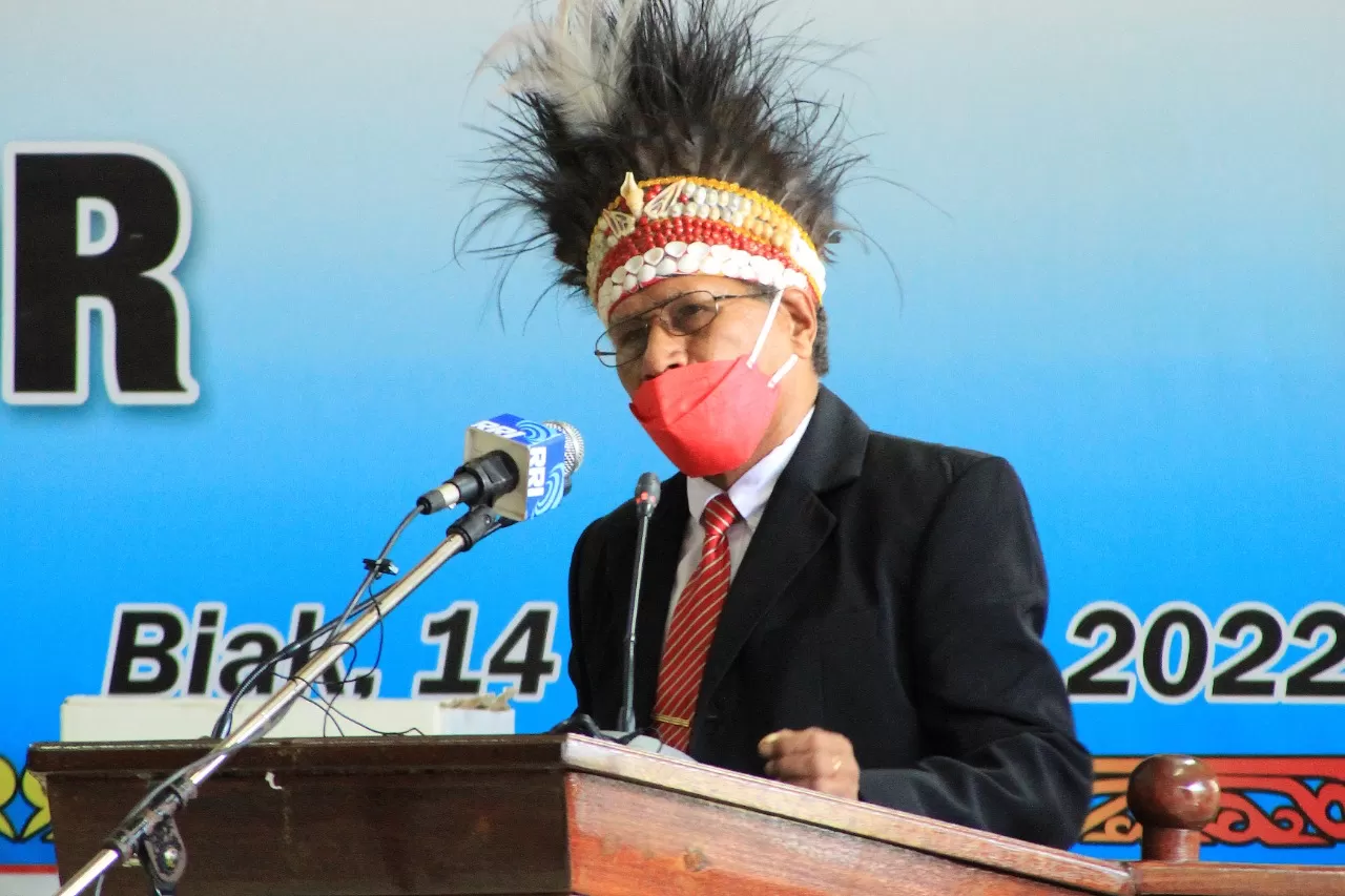 Calvin Masnembra. (FOTO : FIKTOR PALEMBANGAN/CENDERAWASIH POS)