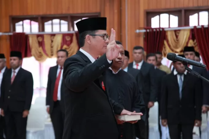 Pj Sekda Papua Tengah ketika dilantik