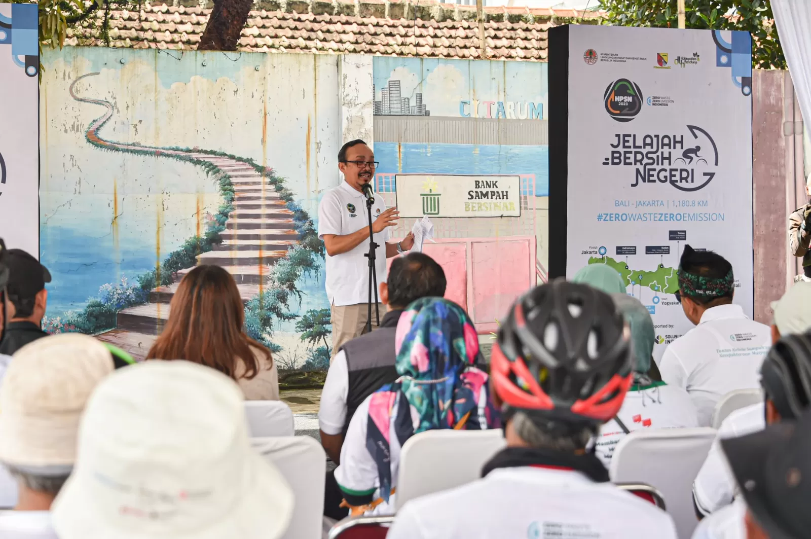 Sekretaris Ditjen Pengelolaan Sampah, Limbah, dan B3 (PSLB3) Sayid Muhadhar mengatakan KLHK menargetkan daerah di Indonesia bersih dari sampah dan zero emission. foto: ist