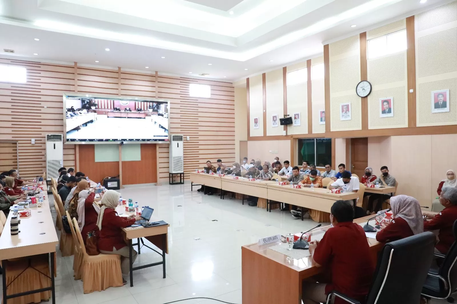 KKP melakukan sosialisasi Perppu Nomor 2 tahun 2022 tentang Cipta Kerja, di Jakarta, (31/1/2023). foto: ist 