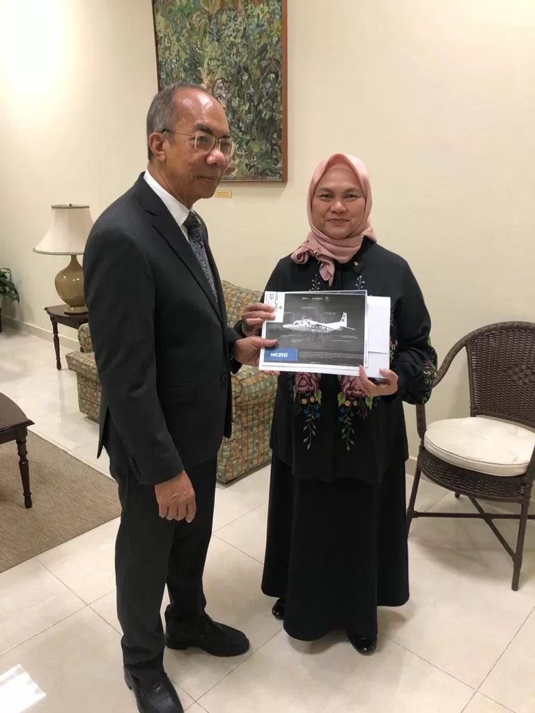 Indonesia Tawarkan Pesawat N212i Buatan PTDI ke Jamaika