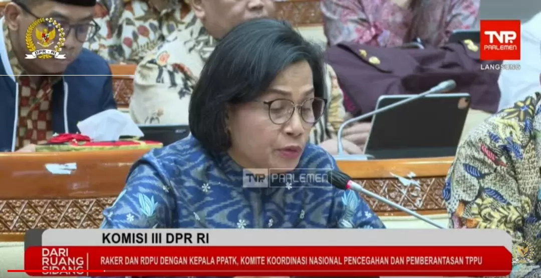 Menkeu Sri Mulyani dalam Raker dengan Komisi III DPR RI, di Gedung DPR RI, Jakarta, Selasa (11/4/2023). Foto: Tangkap layar video live streaming DPR RI