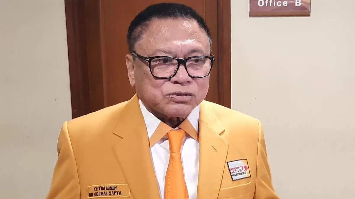 Ketua Partai Hanura Oesman Sapta Odang (OSO) mengusung Ganjar Pranowo calon Presiden di Pilpres 2024. foto: ist