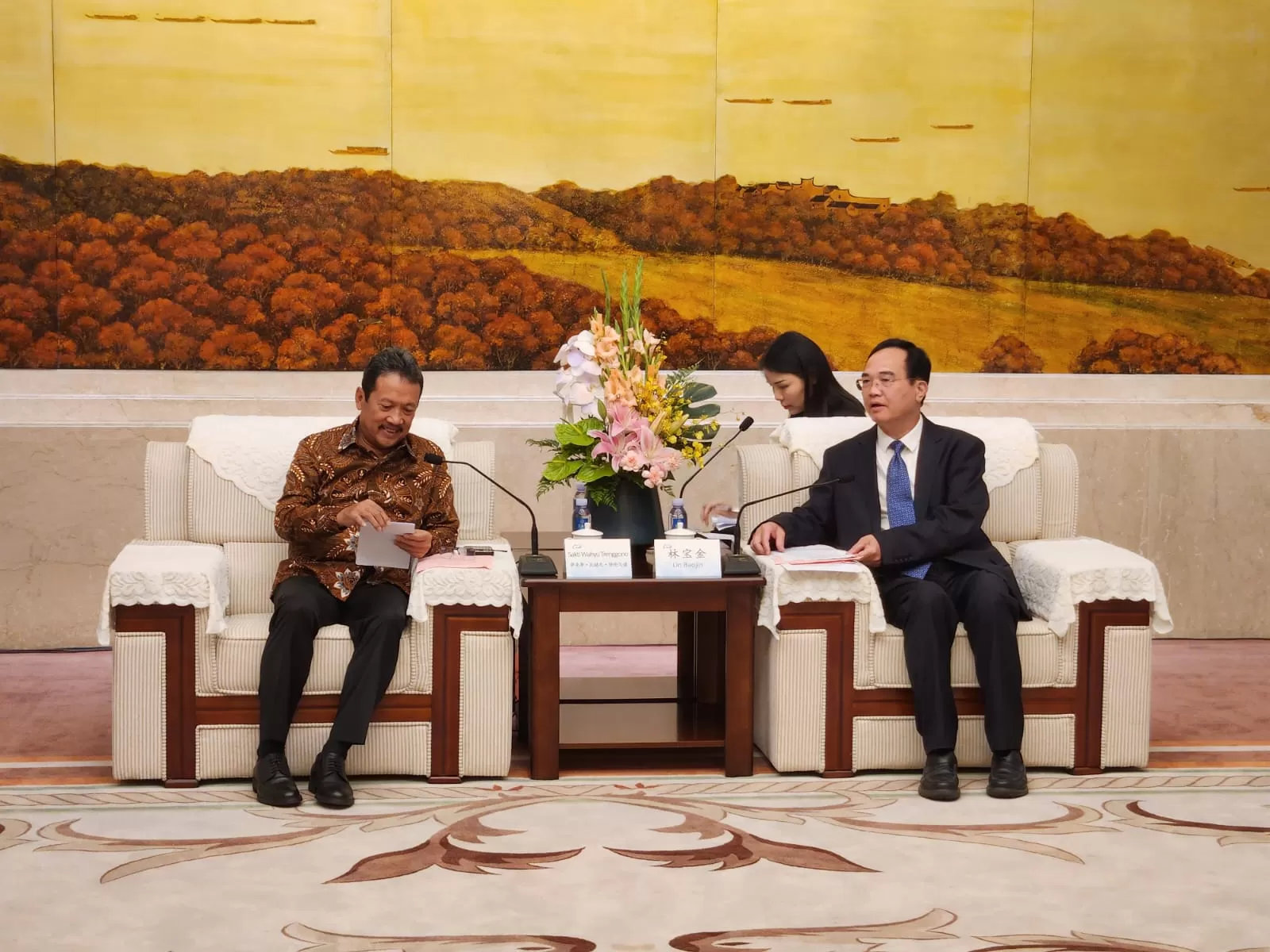 Menteri Trenggono saat bertemu Anggota Komite Tetap Partai Komunis China (CPC) Provinsi Fujian yang juga Sekretaris Komite CPC Fuzhou, Lin Bao Jin di Fuzhou, Jumat (26/5/2023). foto: ist